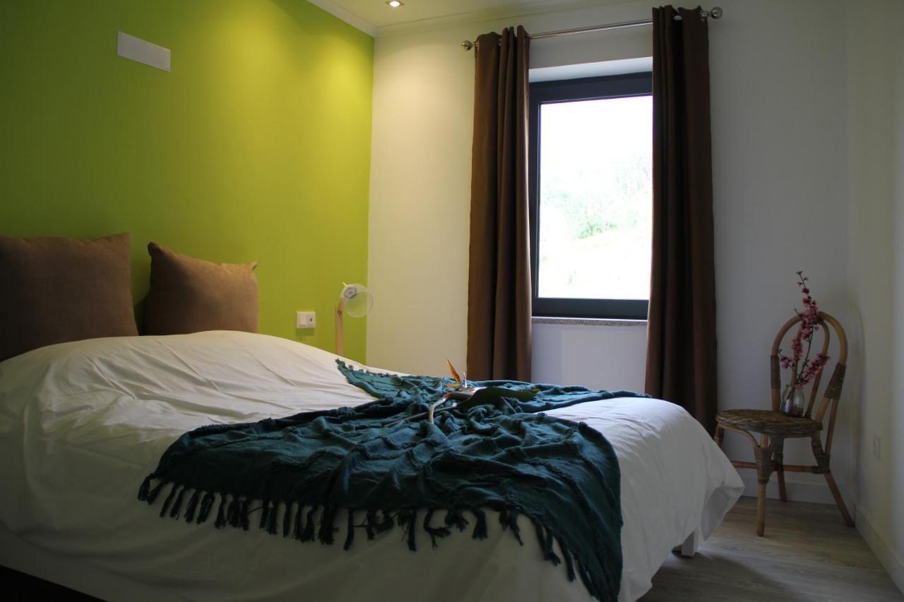 Bed and Breakfast Quinta do Fojo Valonguinho, Barrô à Barro  Extérieur photo