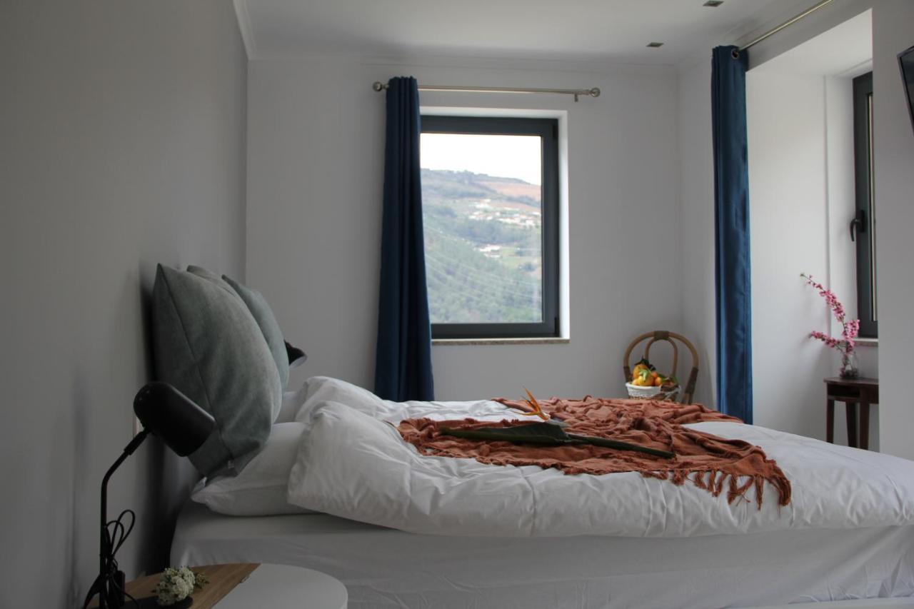 Bed and Breakfast Quinta do Fojo Valonguinho, Barrô à Barro  Extérieur photo